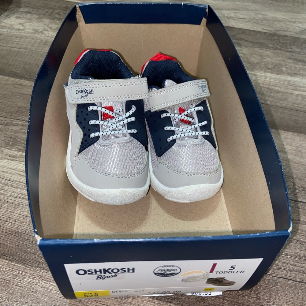 Baby shoes